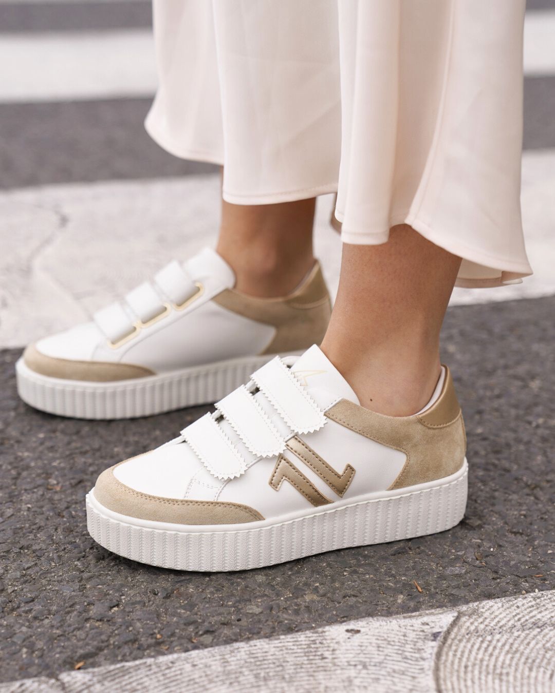 Basket femme blanche creepers à scratch - CL73 TAUPE - Casualmode.fr
