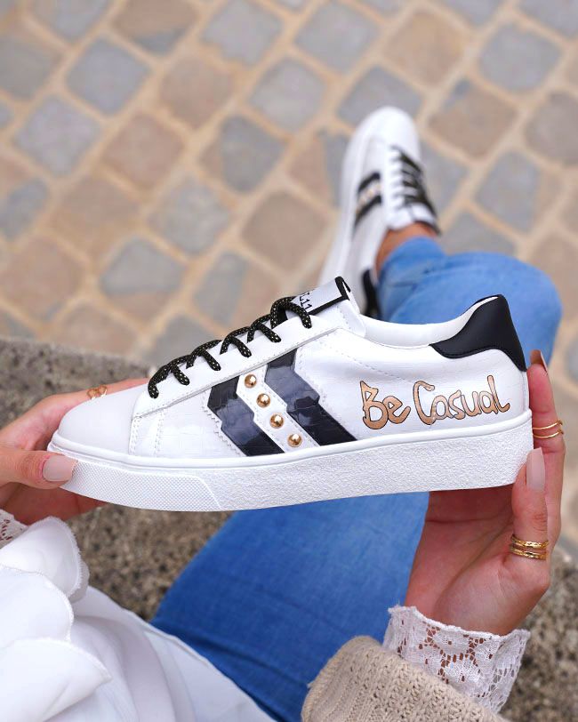 Sneakers Blancs "Be Casual" - Casualmode.fr