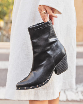 Bottines femme noires à talon avec clous - Jamie - Casualmode.fr