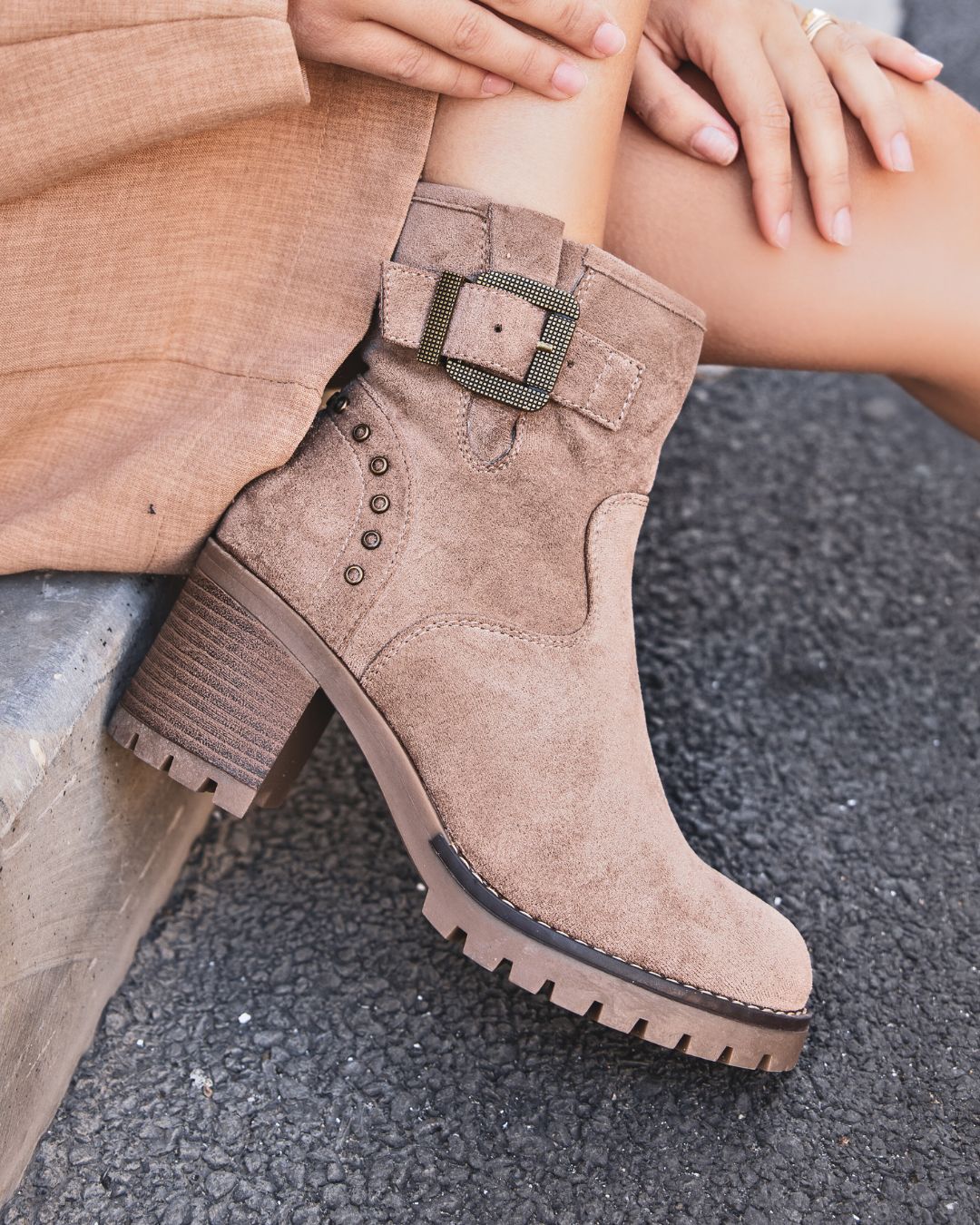 Bottines femme taupe à talon - Émilia - Casualmode.fr