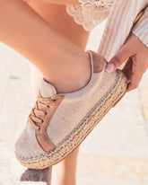 Basket espadrille femme beige et camel à lacets - Jennifer - Casualmode.fr