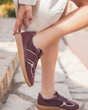 Basket femme bordeaux à lacets - Alessandra - Casualmode.fr